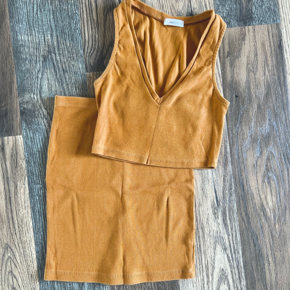 iNAMORATA Matching Set Tank and Skirt - Super stretchy!